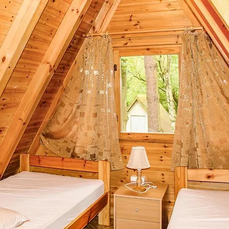 Daire 1 Bedroom Amazing In Łukęcin