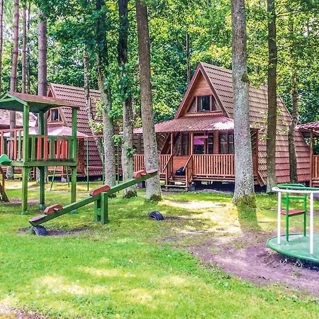 1 Bedroom Amazing In Apartman Łukęcin